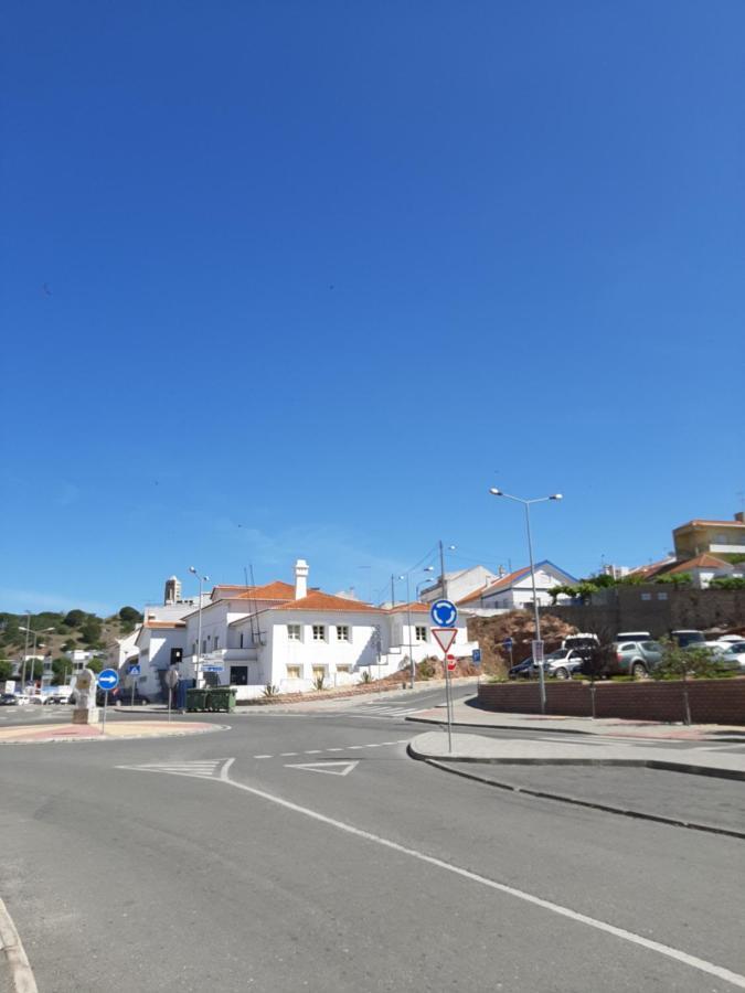 Alojamento Ferreira - Apartamento B Leilighet Santiago do Cacém Eksteriør bilde