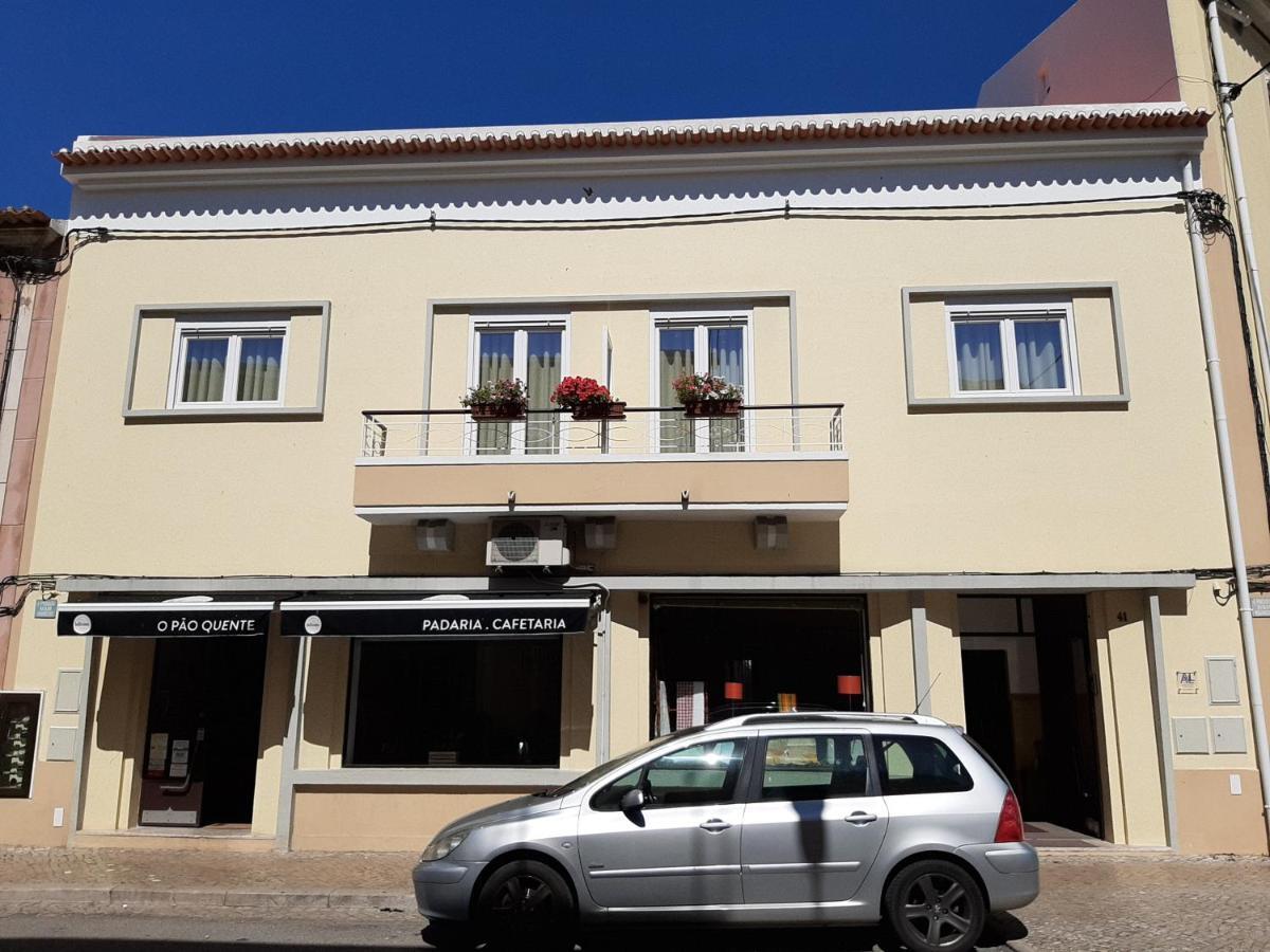 Alojamento Ferreira - Apartamento B Leilighet Santiago do Cacém Eksteriør bilde